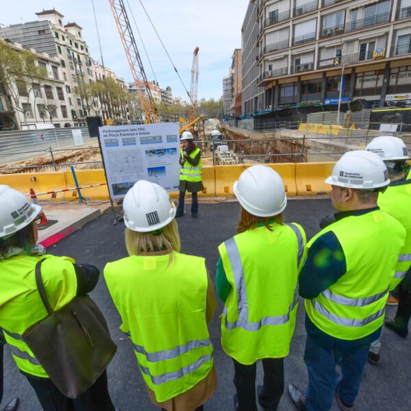 Una xarxa de transport públic moderna, inclusiva i adaptada per a tothom