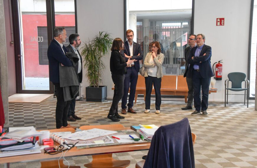 Visita institucional a Olot
